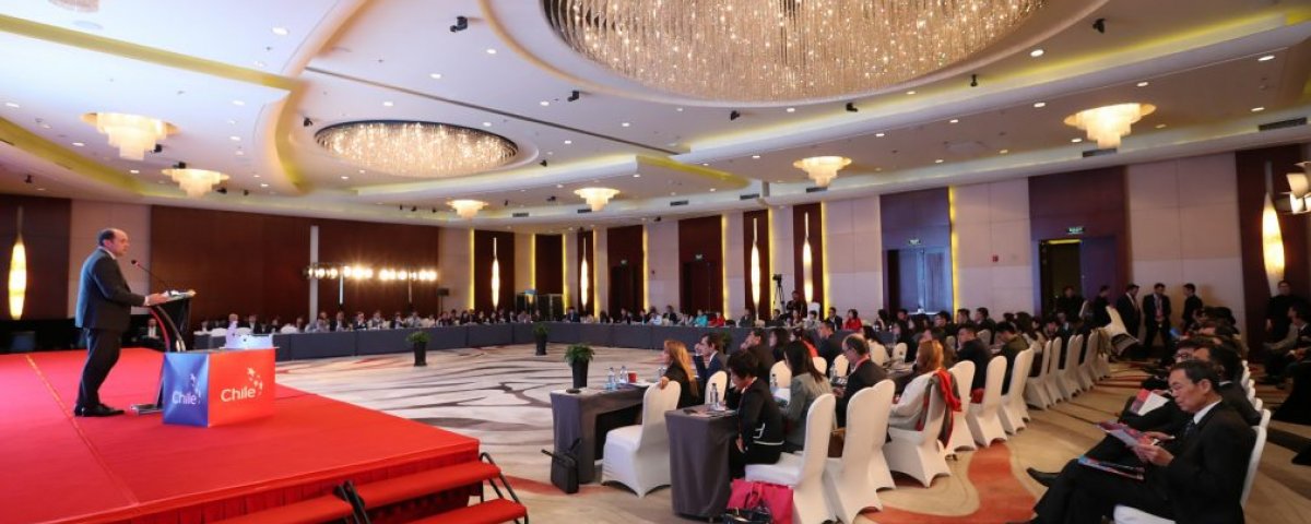 InvestChile present the portfolio of projects of State in China regarding public works and telecommunications