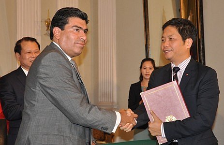 Bolivia y Vietnam reafirman lazos de cooperaci&oacute;n comercial y econ&oacute;mica para el desarrollo de sus pueblos