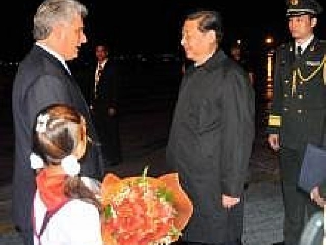 Presidente de la Rep&uacute;blica Popular China inicia visita oficial a Cuba