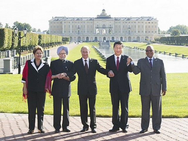 Xi Jinping Attends Informal Meeting of BRICS Leaders, Stressing That BRICS Countries Should Build Consensus and Strengthen Solidarity and Cooperation