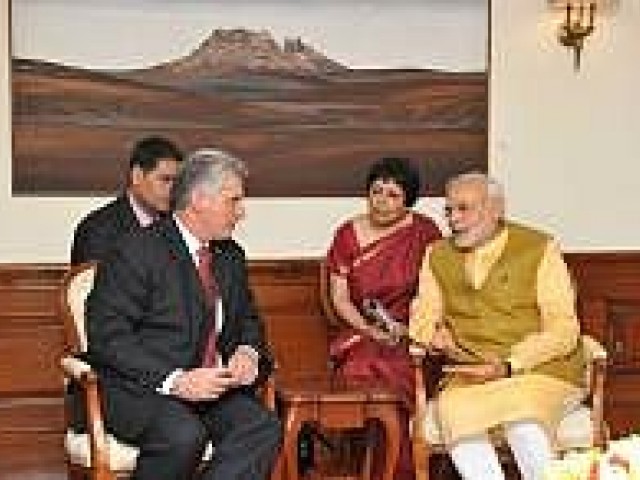 Provechosa visita del primer vicepresidente de Cuba a la India
