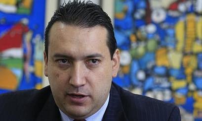 Ecuador no realizar&aacute; m&aacute;s ventas anticipadas de petr&oacute;leo a China y Tailandia