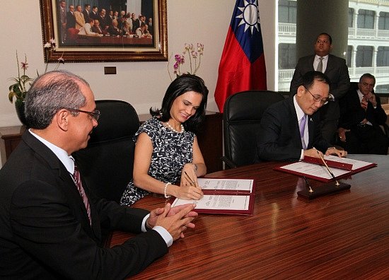 Gobierno fortalece la infraestructura de salud con cooperaci&oacute;n de Taiw&aacute;n