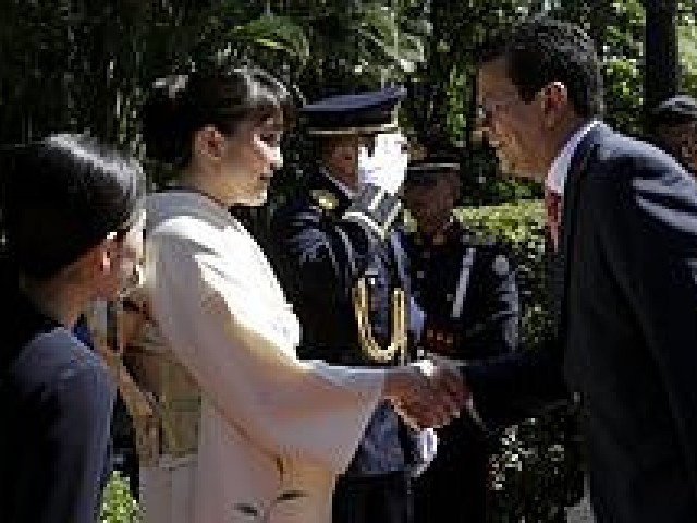 Canciller Mart&iacute;nez se re&uacute;ne con princesa Mako de Jap&oacute;n