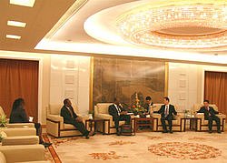 Vice Foreign Minister Wang Chao Holds Group Meeting with Diplomatic Envoys from Three Caribbean Countries to China