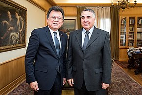 Subsecretario Edgardo Riveros se re&uacute;ne con Embajador de Tailandia