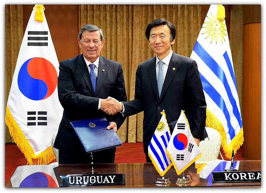 Visita Oficial de Canciller Nin Novoa a Se&uacute;l: reuni&oacute;n de trabajo con Ministro de Asuntos Exteriores Byung-se Yun y altas autoridades del gobierno coreano