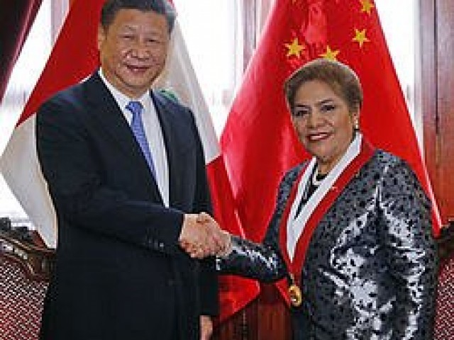 Xi Jinping Se Reune con Presidenta de Congreso de Per&uacute; Salgado