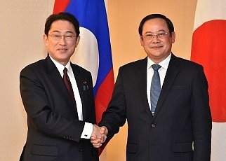 Foreign Minister Fumio Kishida Meets with the Deputy Prime Minister of the Lao People&rsquo;s Democratic Republic