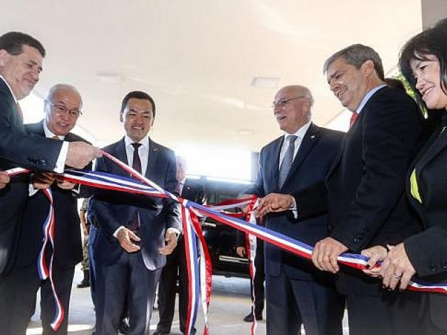 Gobierno agradeci&oacute; al embajador Toyotoshi por su aporte a la educaci&oacute;n paraguaya