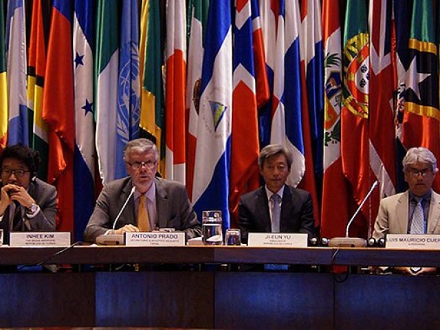 CEPAL y Rep&uacute;blica de Corea abordan desaf&iacute;os para el desarrollo urbano sostenible en Am&eacute;rica Latina