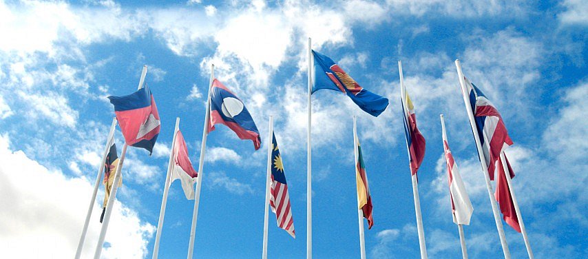 Asean-cumbre: Rumbo invariable hacia una mayor integraci&oacute;n