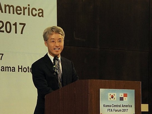 Panam&aacute; y Corea informan sobre los avances del TLC