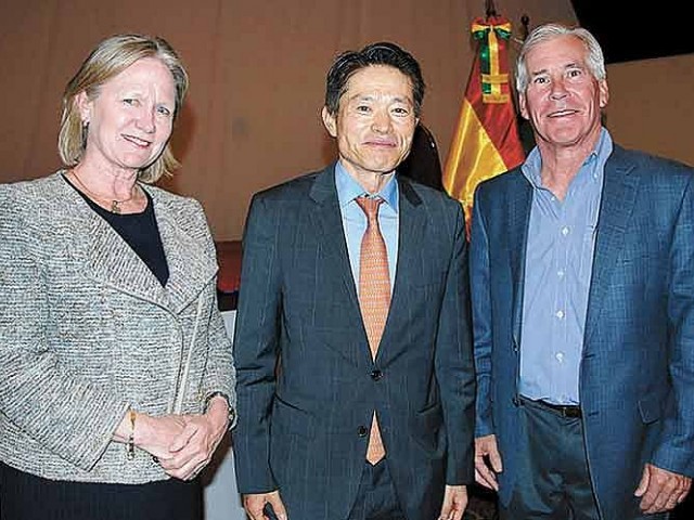 Surcorea expresa inter&eacute;s de invertir en planta de propileno boliviana
