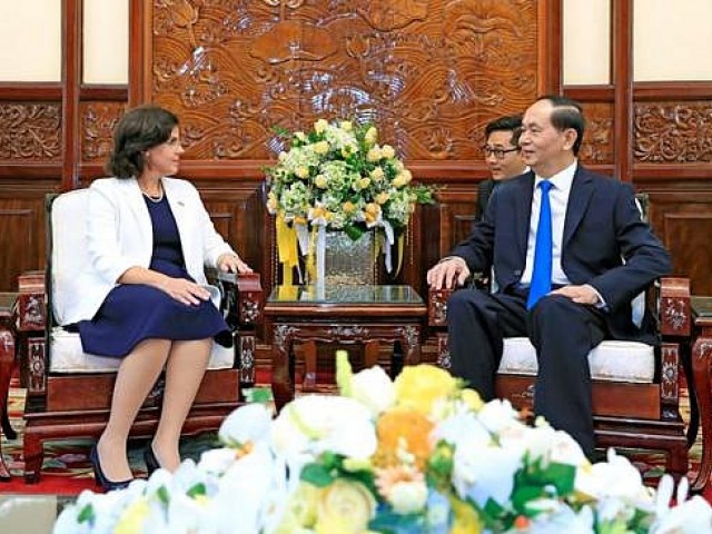 Embajadora de Cuba en Vietnam presenta Cartas Credenciales