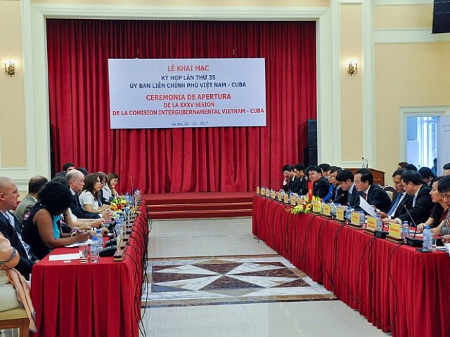 Vietnam y Cuba pasan balance y relanzan relaciones