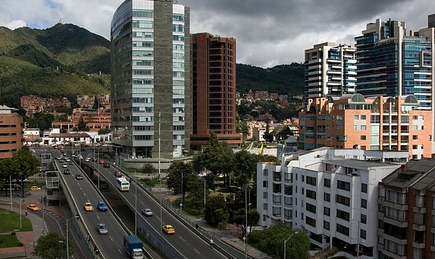 Bogot&aacute;, en la mira de inversionistas de Corea del Sur y China