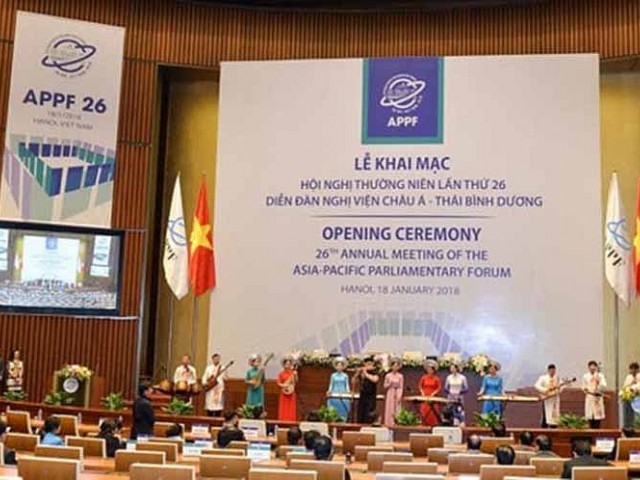 Comienza en Vietnam foro parlamentario regional