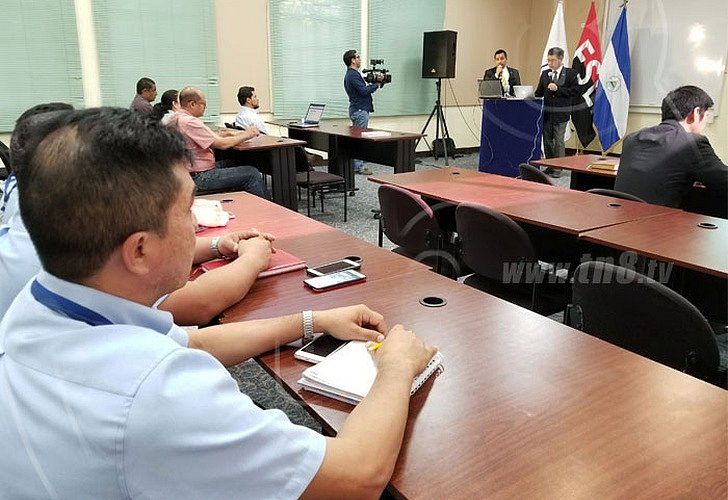 Expertos japoneses capacitan sobre Sistema de Alerta Temprana