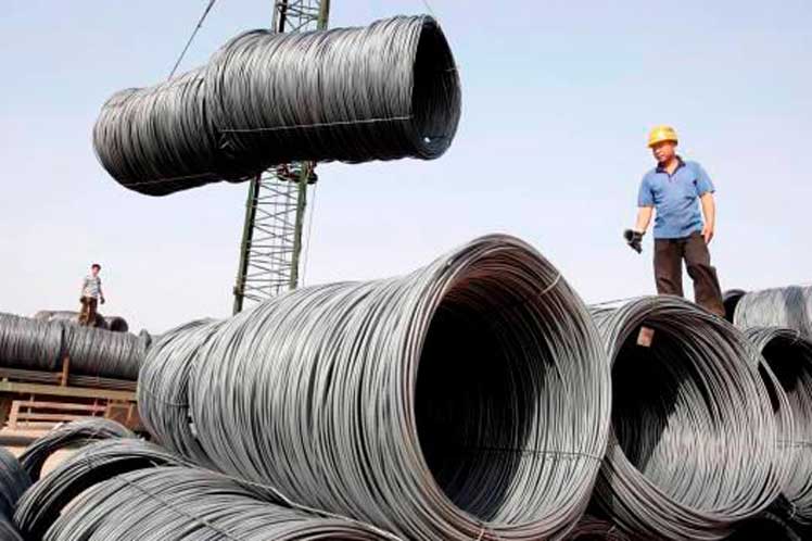 China applies as of today antidumping tariffs to the stainless steel of the European Union, Indonesia, Japan, and South Korea in order to protect the national iron and steel industry